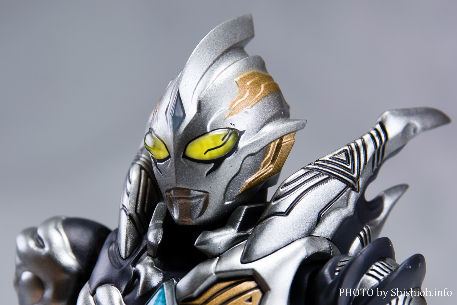 S.H.Figuarts gK[_[N